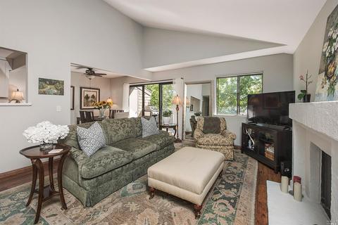 440 Bernice Ln, Sonoma, CA 95476 photo 2
