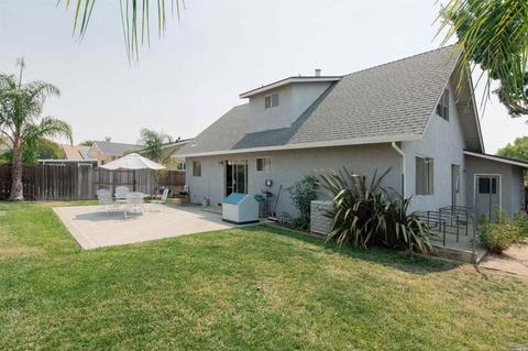 2909 Marigold Dr, Fairfield, CA 94533 photo 2