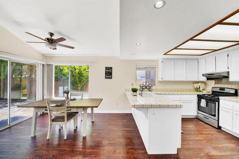 120 Paddlewheel Dr, Vallejo, CA 94591 photo 20
