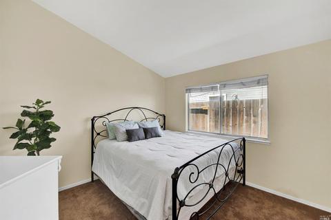 120 Paddlewheel Dr, Vallejo, CA 94591 photo 27