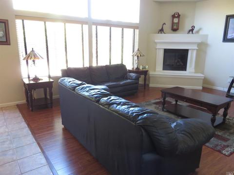 102 Primrose Ln, Cloverdale, CA 95425 photo 8