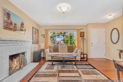125 Radcliffe Dr, Vallejo, CA 94589 photo 4