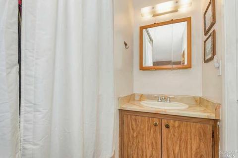 125 Radcliffe Dr, Vallejo, CA 94589 photo 17