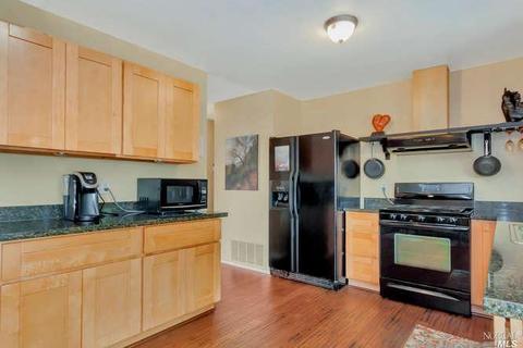 125 Radcliffe Dr, Vallejo, CA 94589 photo 9