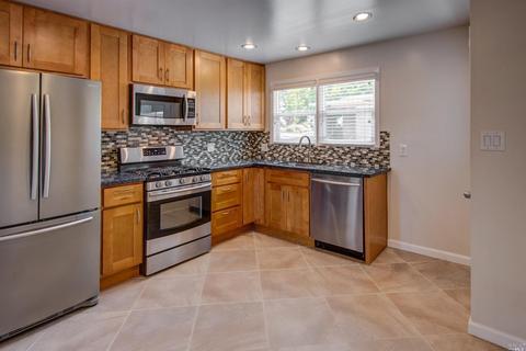 913 Hargus Ave, Vallejo, CA 94591 photo 10