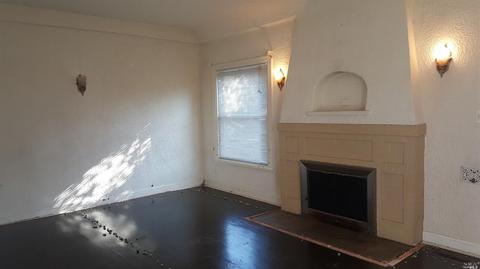 504 Central Ave, Vallejo, CA 94590 photo 6