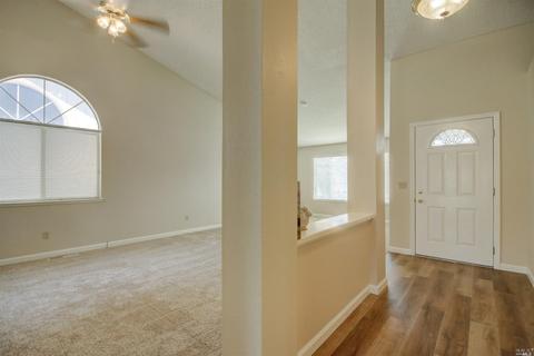 986 Chalice Ct, Fairfield, CA 94533 photo 15