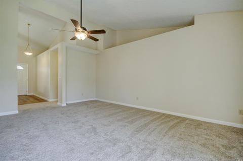 986 Chalice Ct, Fairfield, CA 94533 photo 14