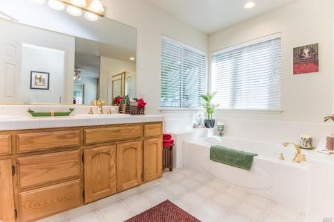 110 Nottingham Way, Windsor, CA 95492 photo 19