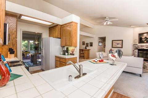 110 Nottingham Way, Windsor, CA 95492 photo 15