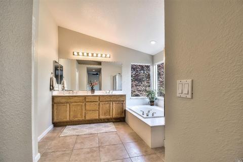 503 Bay Tree Ct, Windsor, CA 95492 photo 12