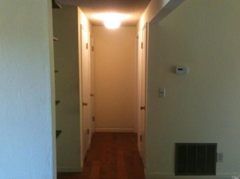 972 Windsor St, Napa, CA 94558 photo 5