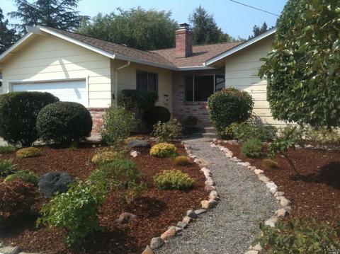972 Windsor St, Napa, CA 94558 photo 1
