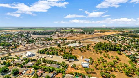 629 W B St, Dixon, CA 95620 photo 43