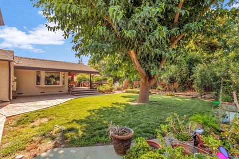 629 W B St, Dixon, CA 95620 photo 31
