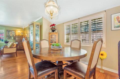 629 W B St, Dixon, CA 95620 photo 8