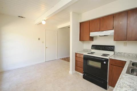 1006 Hayes St, Fairfield, CA 94533 photo 10