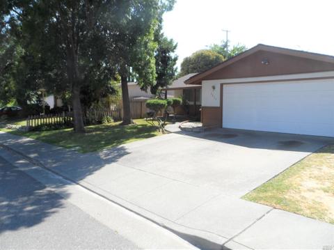 2233 Cambridge Dr, Fairfield, CA 94533 photo 1