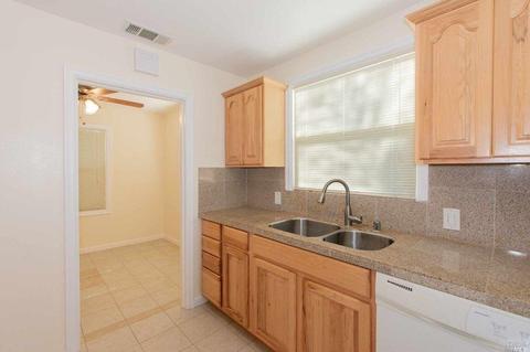 3008 Irwin St, Vallejo, CA 94591 photo 7