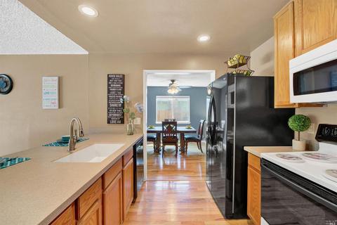 2312 Flicker Ln, Fairfield, CA 94533 photo 36