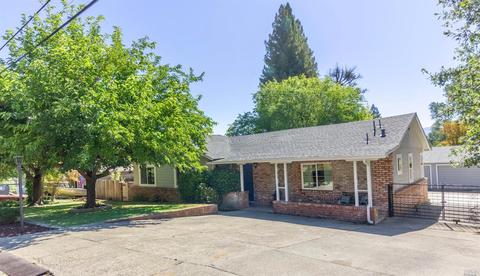 323 Oak Knoll Rd, Ukiah, CA 95482 photo 1