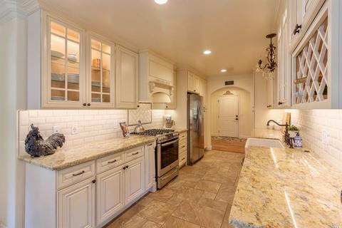 323 Oak Knoll Rd, Ukiah, CA 95482 photo 7