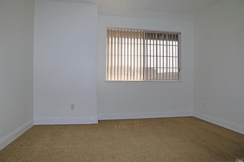 2718 Stone Pine Ct, Fairfield, CA 94533 photo 19