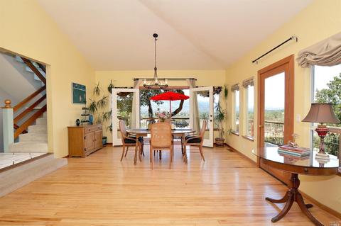 569 Michael Dr, Sonoma, CA 95476 photo 8
