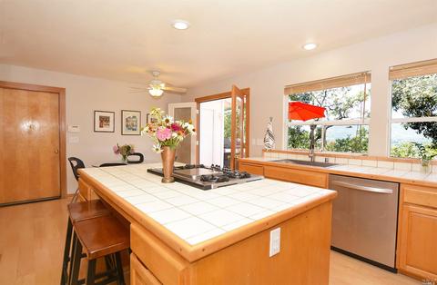 569 Michael Dr, Sonoma, CA 95476 photo 11
