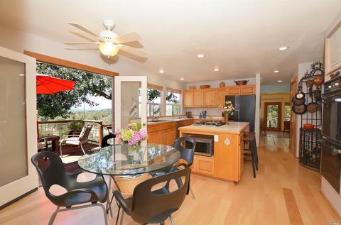 569 Michael Dr, Sonoma, CA 95476 photo 10
