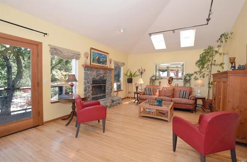 569 Michael Dr, Sonoma, CA 95476 photo 7