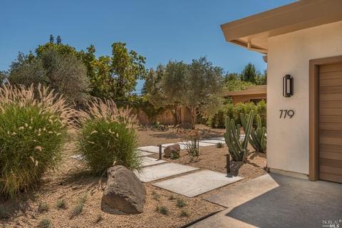 779 Oak Ln, Sonoma, CA 95476 photo 2