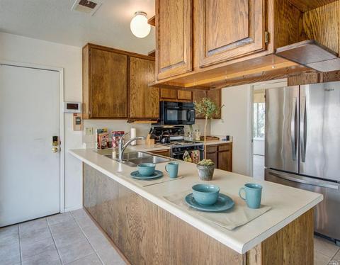 106 Jennifer Ct, Vallejo, CA 94591 photo 14