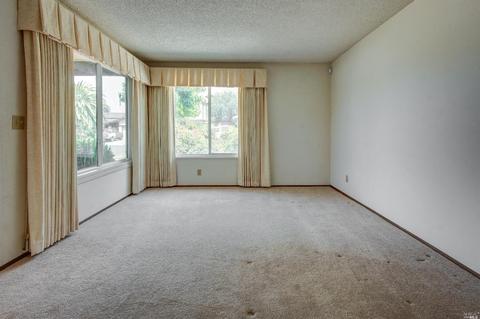 106 Jennifer Ct, Vallejo, CA 94591 photo 7