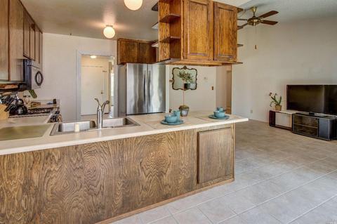 106 Jennifer Ct, Vallejo, CA 94591 photo 17