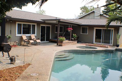 1125 Mulberry Ln, Dixon, CA 95620 photo 4