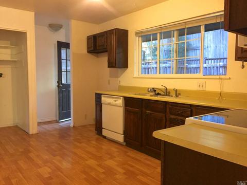 2072 Primrose Dr, Willits, CA 95490 photo 7