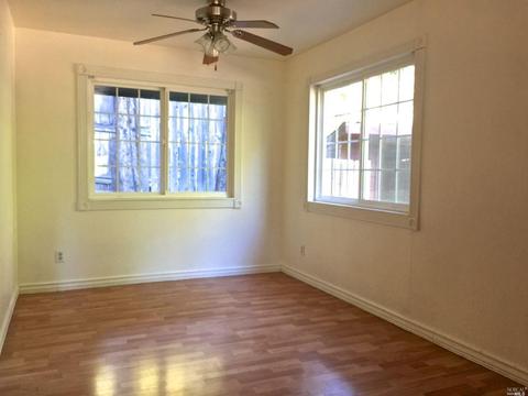 2072 Primrose Dr, Willits, CA 95490 photo 9