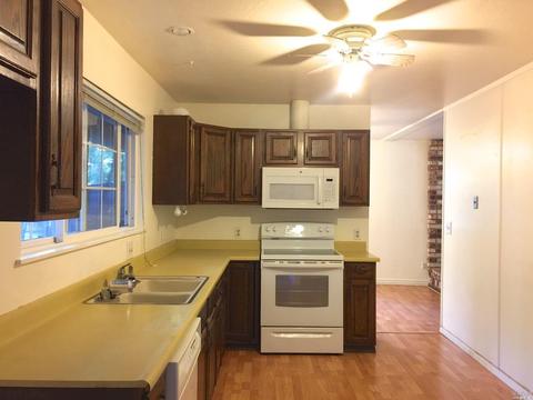 2072 Primrose Dr, Willits, CA 95490 photo 6