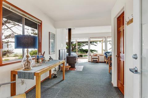62 Pacific View Dr, Jenner, CA 95450 photo 4