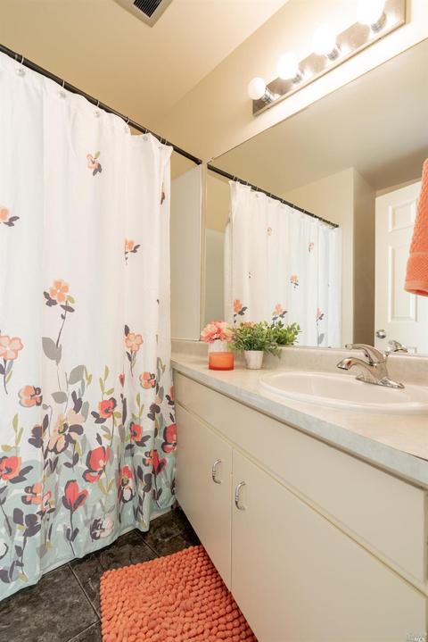 515 Whitecliff Dr, Vallejo, CA 94589 photo 8