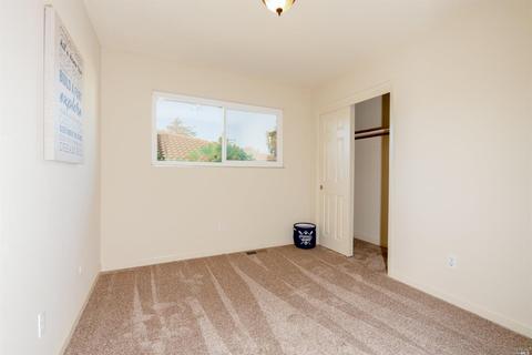 515 Whitecliff Dr, Vallejo, CA 94589 photo 11