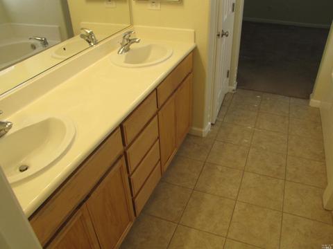 1005 Ackley Ct, Dixon, CA 95620 photo 17