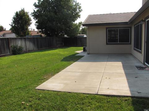 1005 Ackley Ct, Dixon, CA 95620 photo 4