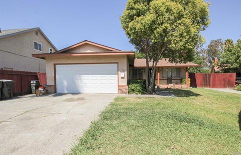 2369 Channing Pl, Fairfield, CA 94533 photo 3