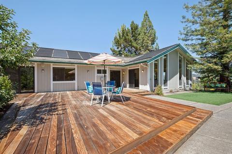 7 Burning Tree Dr, Novato, CA 94949 photo 23