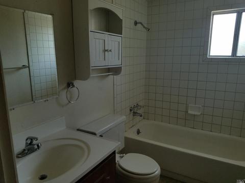 Undisclosed, Fairfield, CA 94533 photo 9