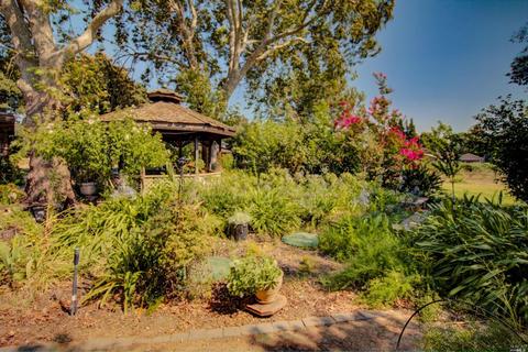 2422 Morrison Ln, Fairfield, CA 94534 photo 11