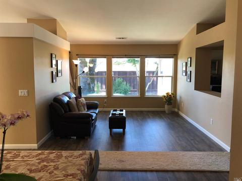 1010 Ginkgo Pl, Windsor, CA 95492 photo 2