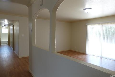 115 Falcon Dr, Vallejo, CA 94589 photo 3